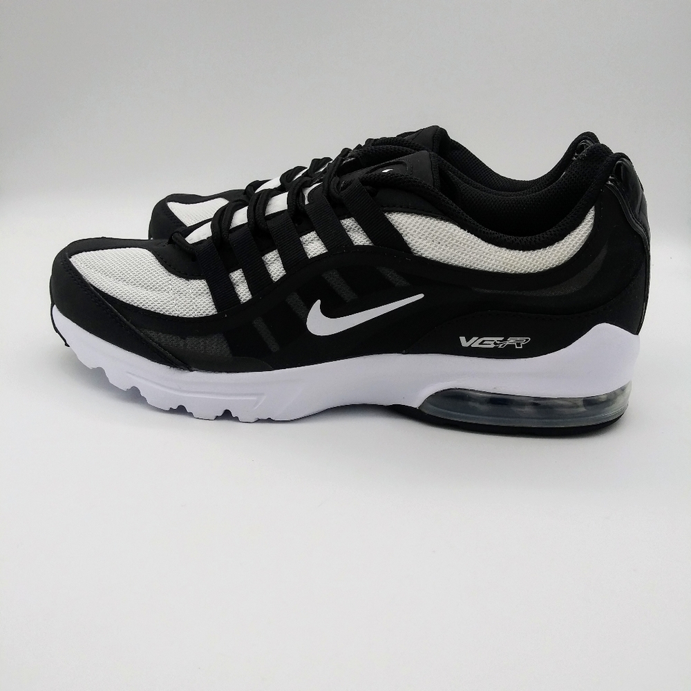 NIKE Air Max Womens Sneakers